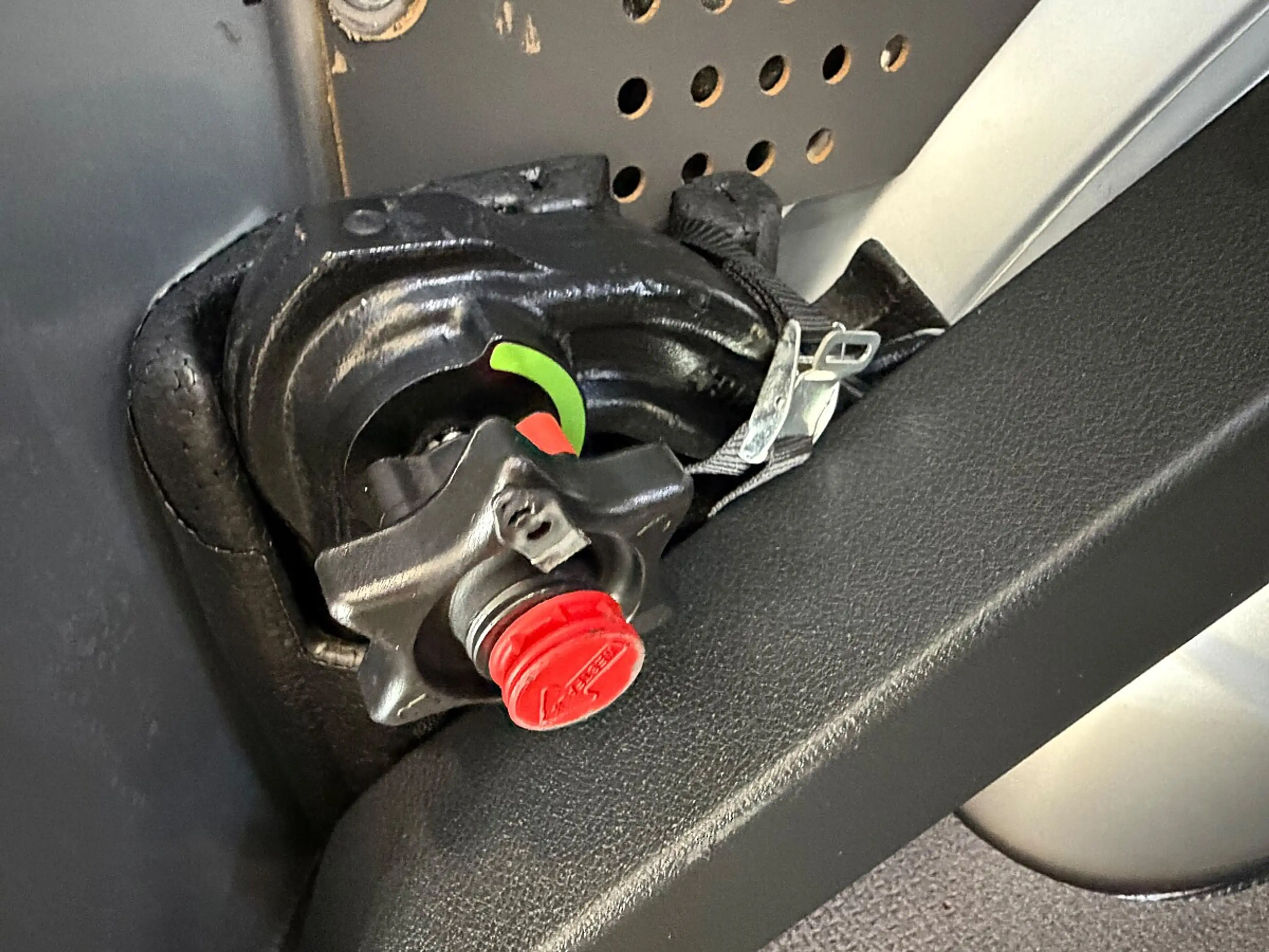 Volkswagen T6.1 Transporter KR Flügel DSG AHK abnehmbar Fernlichtassistent ... — photo 14