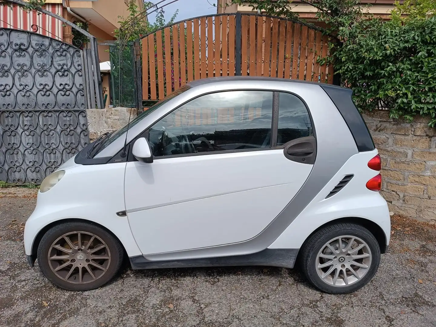 smart forTwo 0.8 cdi Pure 54cv - 1