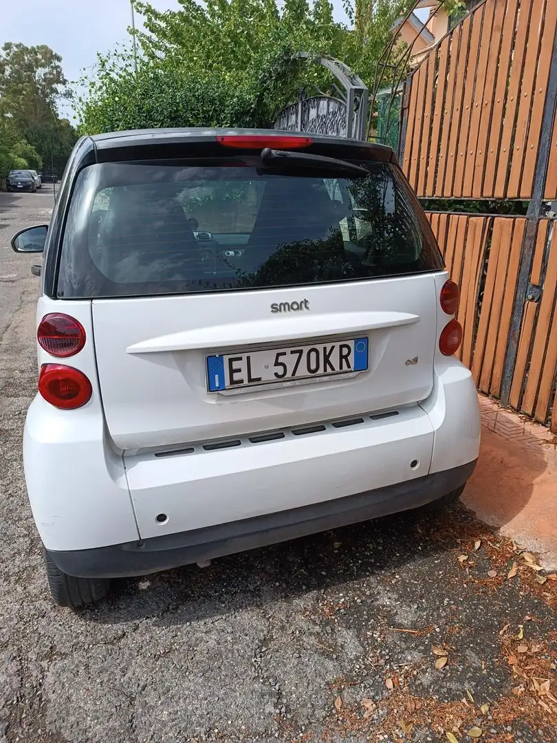 smart forTwo 0.8 cdi Pure 54cv - 2