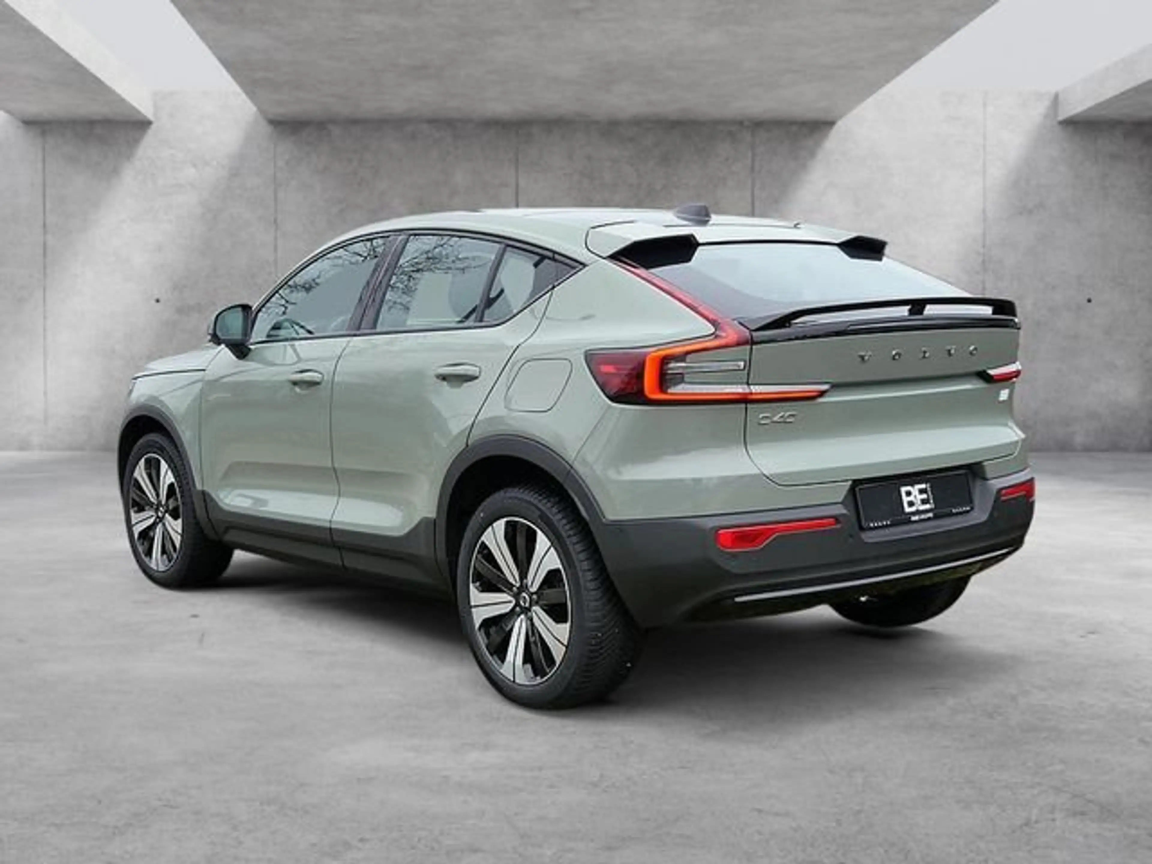 Volvo C40 Ultimate Recharge Pure Electric 2WD ACC PANO — photo 4