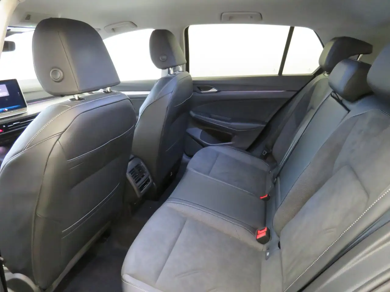 Volkswagen Golf Rabbit TSI 6
