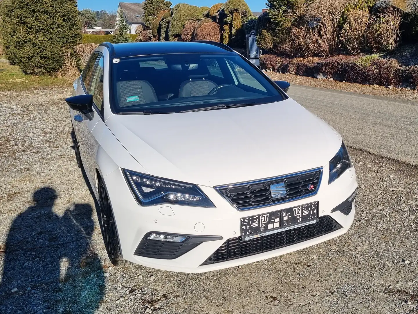 SEAT Leon Leon ST FR 1,4 TSI ACT FR Weiß - 2