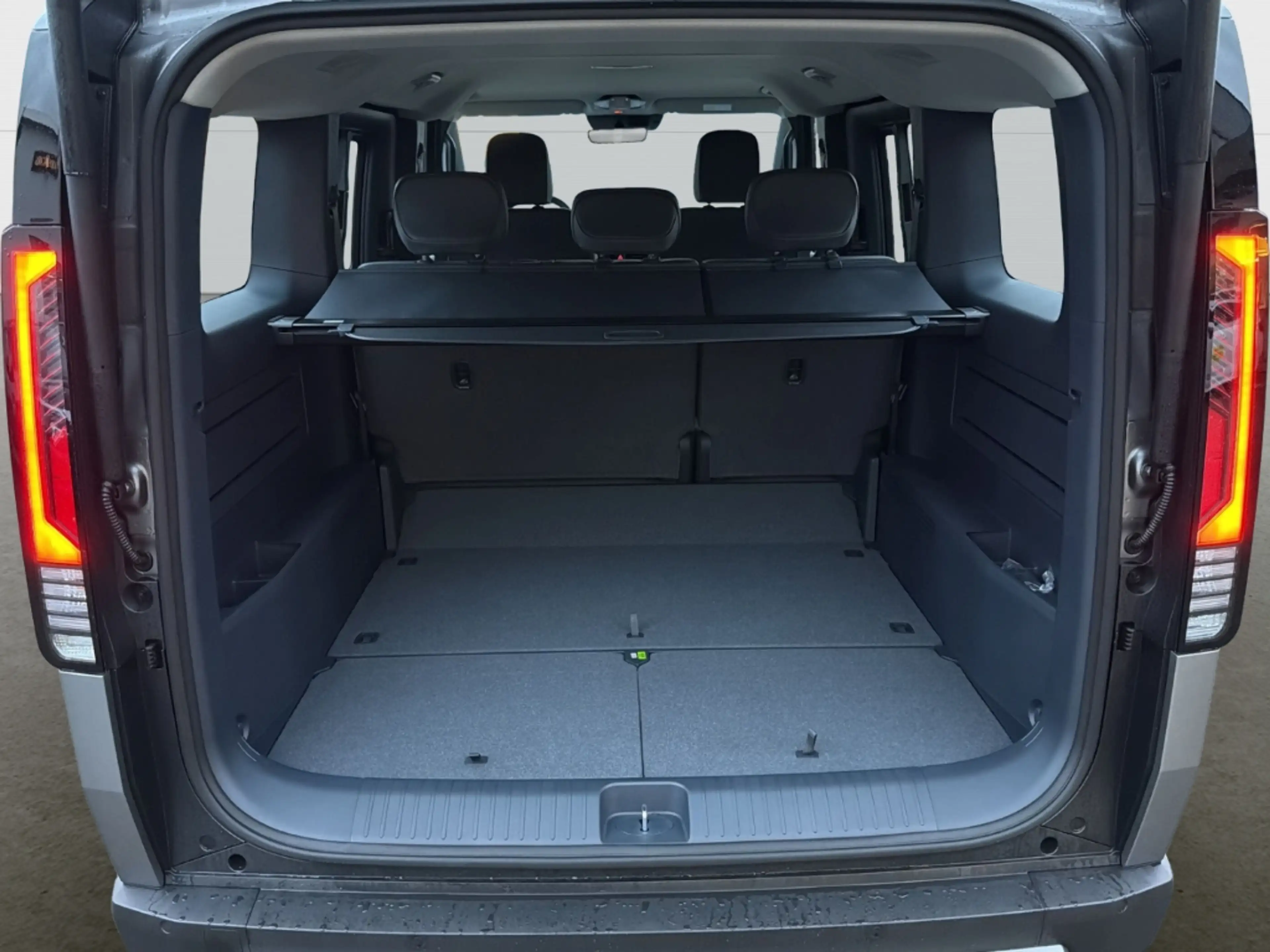 Kia PV5 Passenger Passenger 2-3-0 71.2 Elite elektr. Heckklappe elek — photo 7