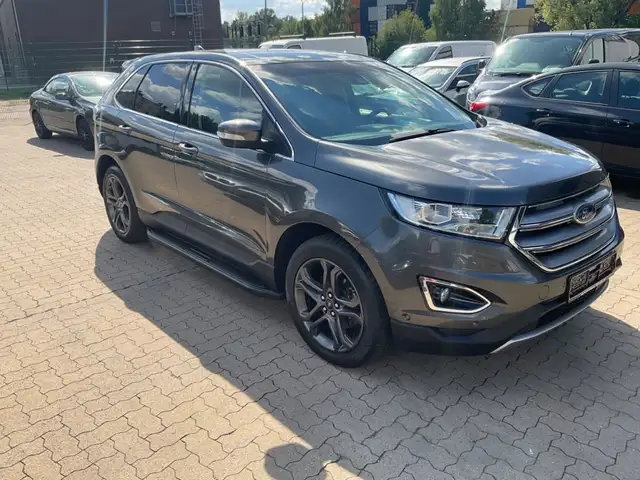 Ford Edge Titanium 4x4 TÜV NEU