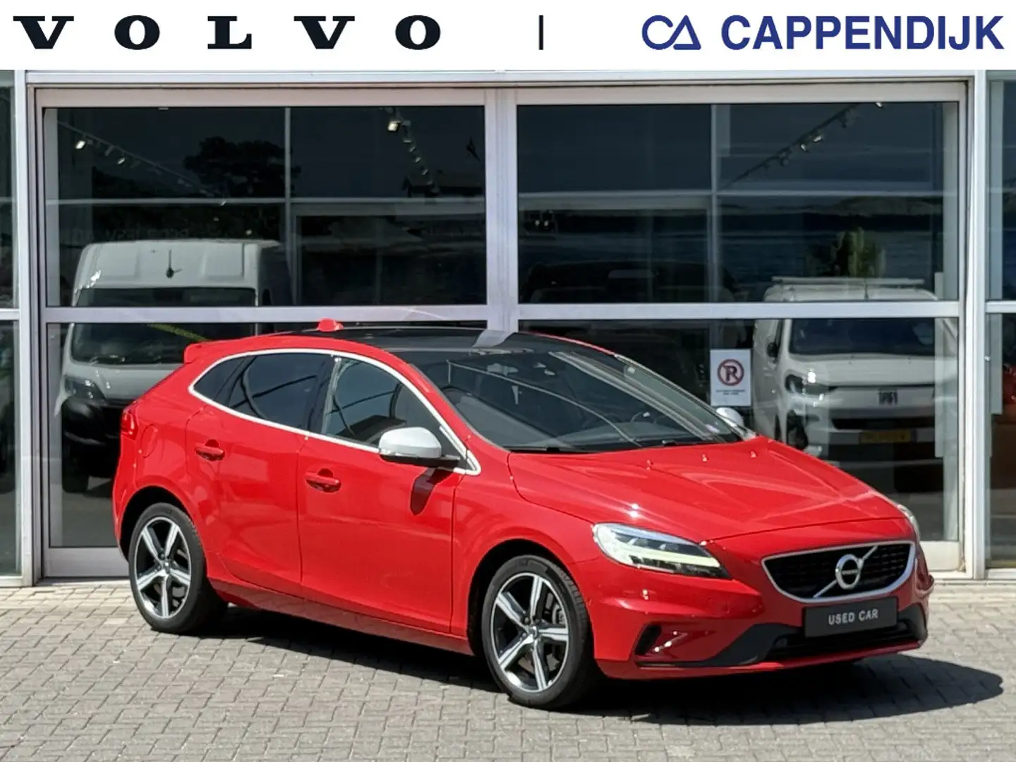 Volvo V40 T3 153PK AUT6 Polar+ Sport| Panodak| Camera| H&K s Rood - 1