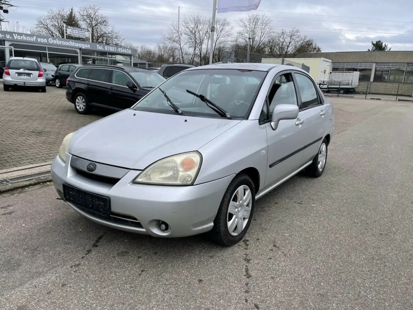 Suzuki Liana 1,6 Comfort Silber - 1