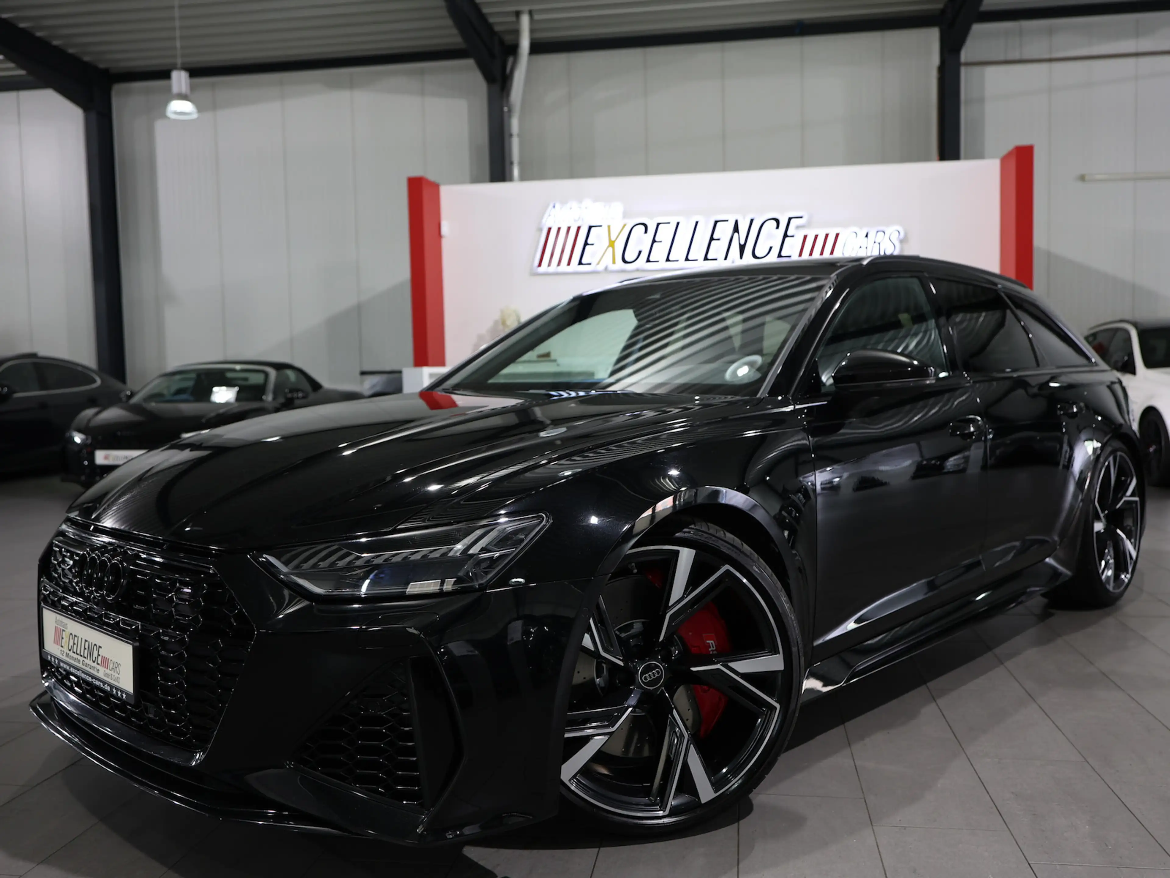 Audi RS6 Avant 4.0 TFSI Q BLACK+EXCLUSIVE / PANORAMA — photo 5