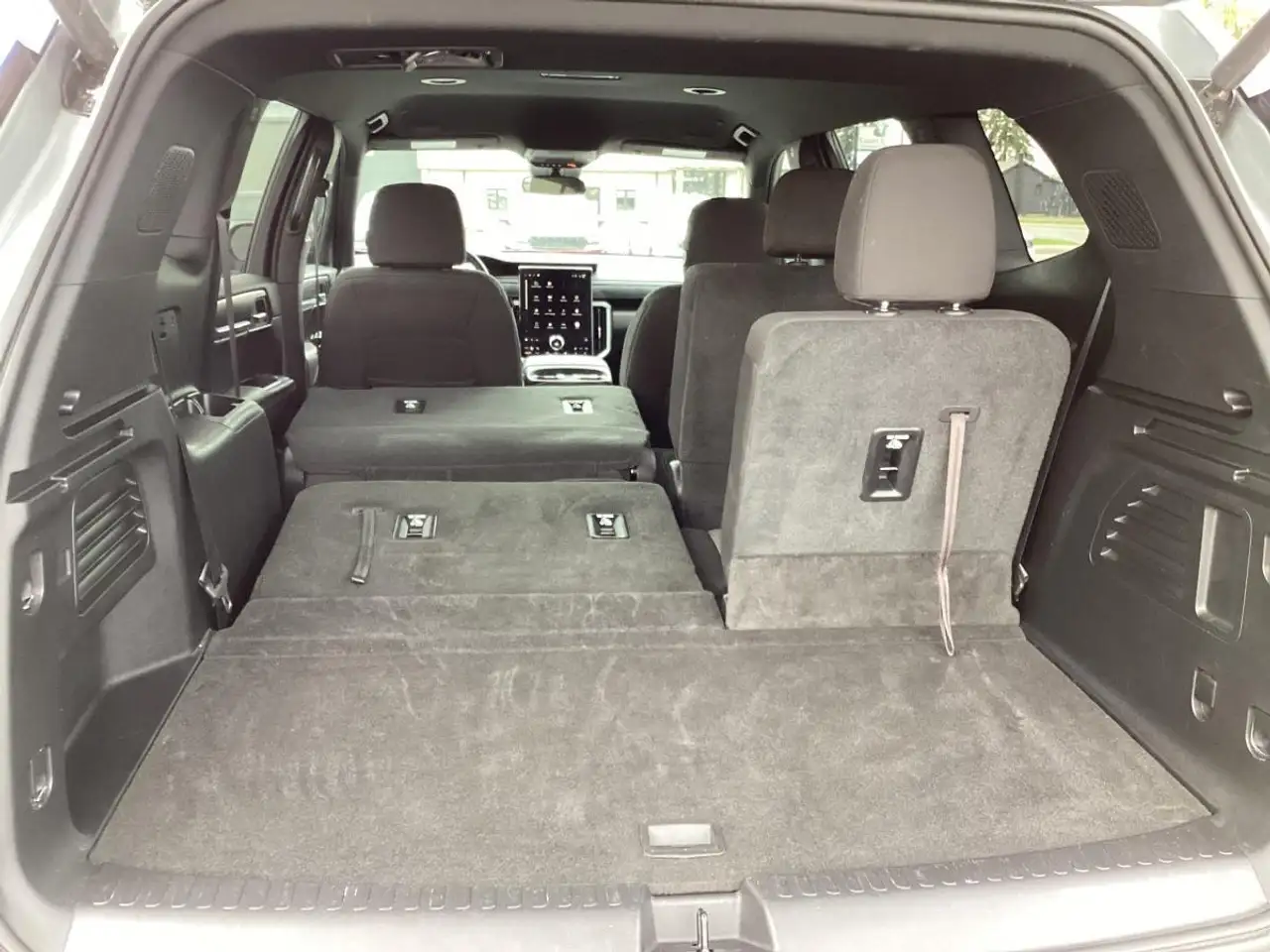 GMC Acadia снимка GMC Acadia