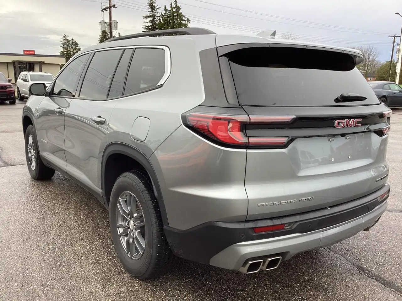GMC Acadia снимка GMC Acadia