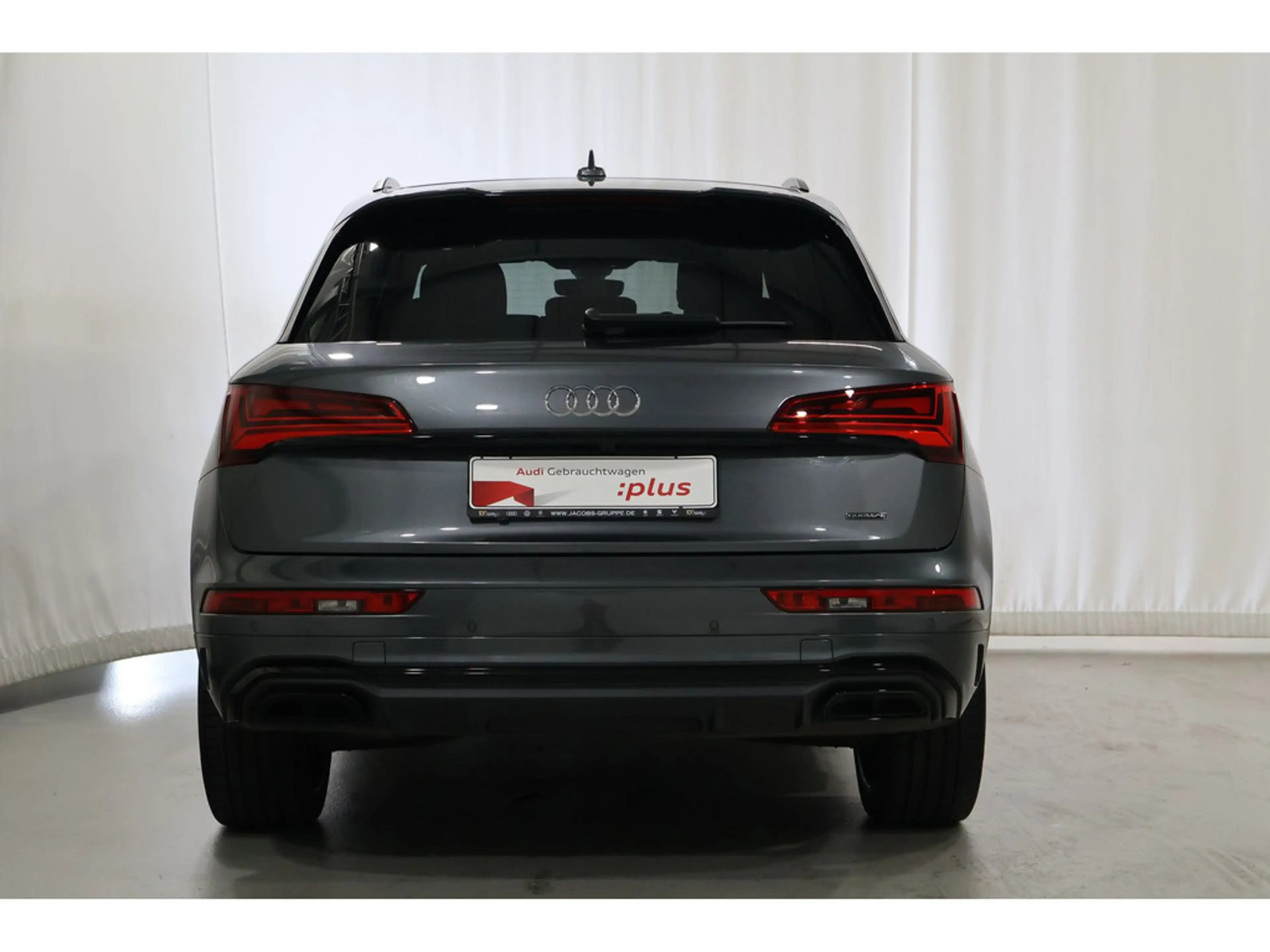 Audi Q5 40 TDI quattro S line Matrix*Head-Up*R-Kamera * — photo 4