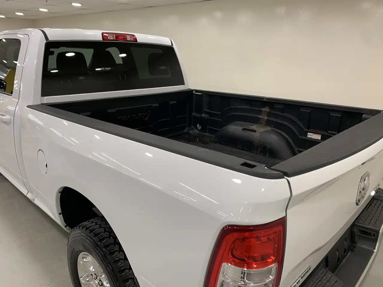 RAM 3500 снимка RAM 3500
