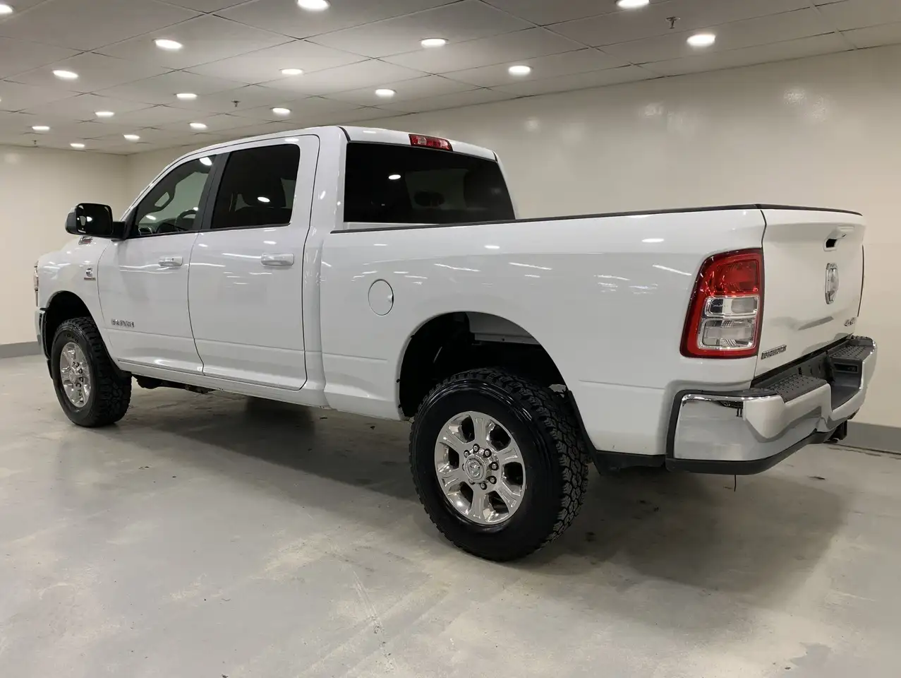 RAM 3500 снимка RAM 3500