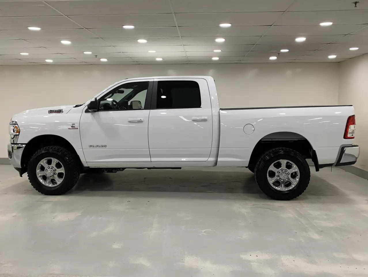 RAM 3500 снимка RAM 3500