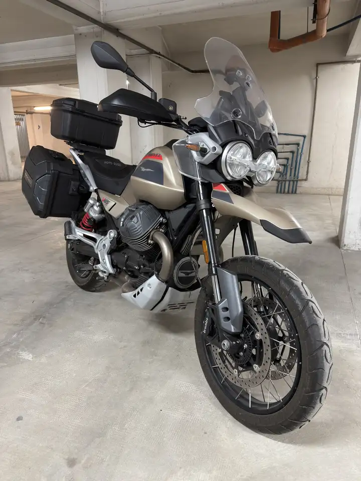 Moto Guzzi V 85 TT