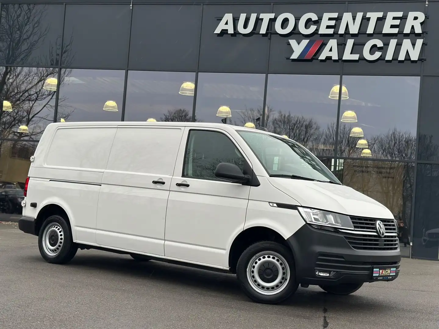 Volkswagen T6 Transporter T6.1 Transporter 2.0 TDI LR 1.H/NAVI/KLIMA/MFL Blanc - 1