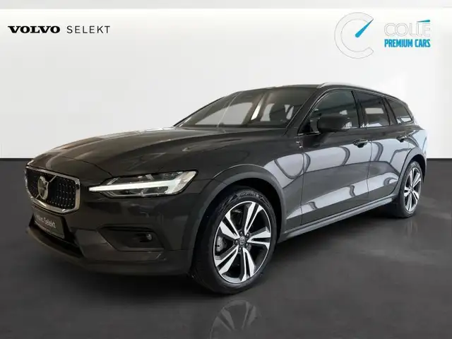 Volvo V60 Cross Country Plus