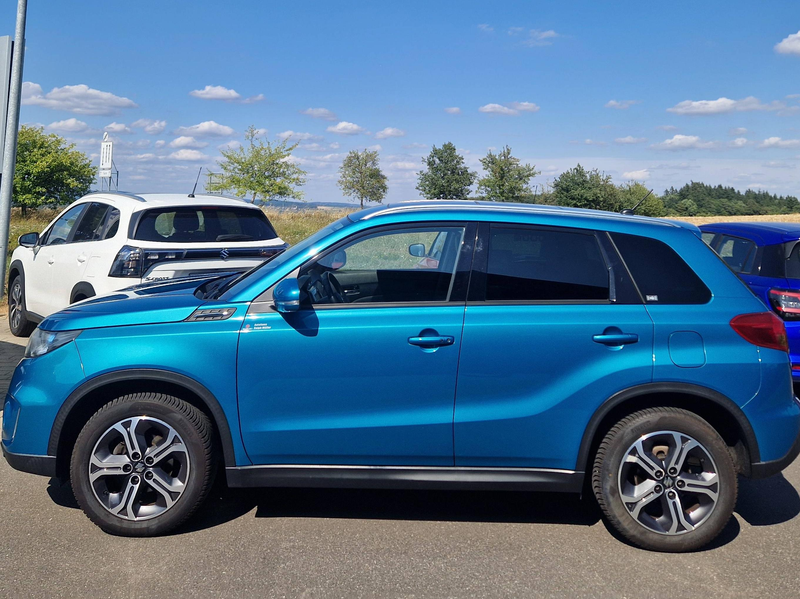 Suzuki Vitara Vitara 1.6 (4x4) Allgrip Comfort + AHK Ganzjahresreifen — photo 3