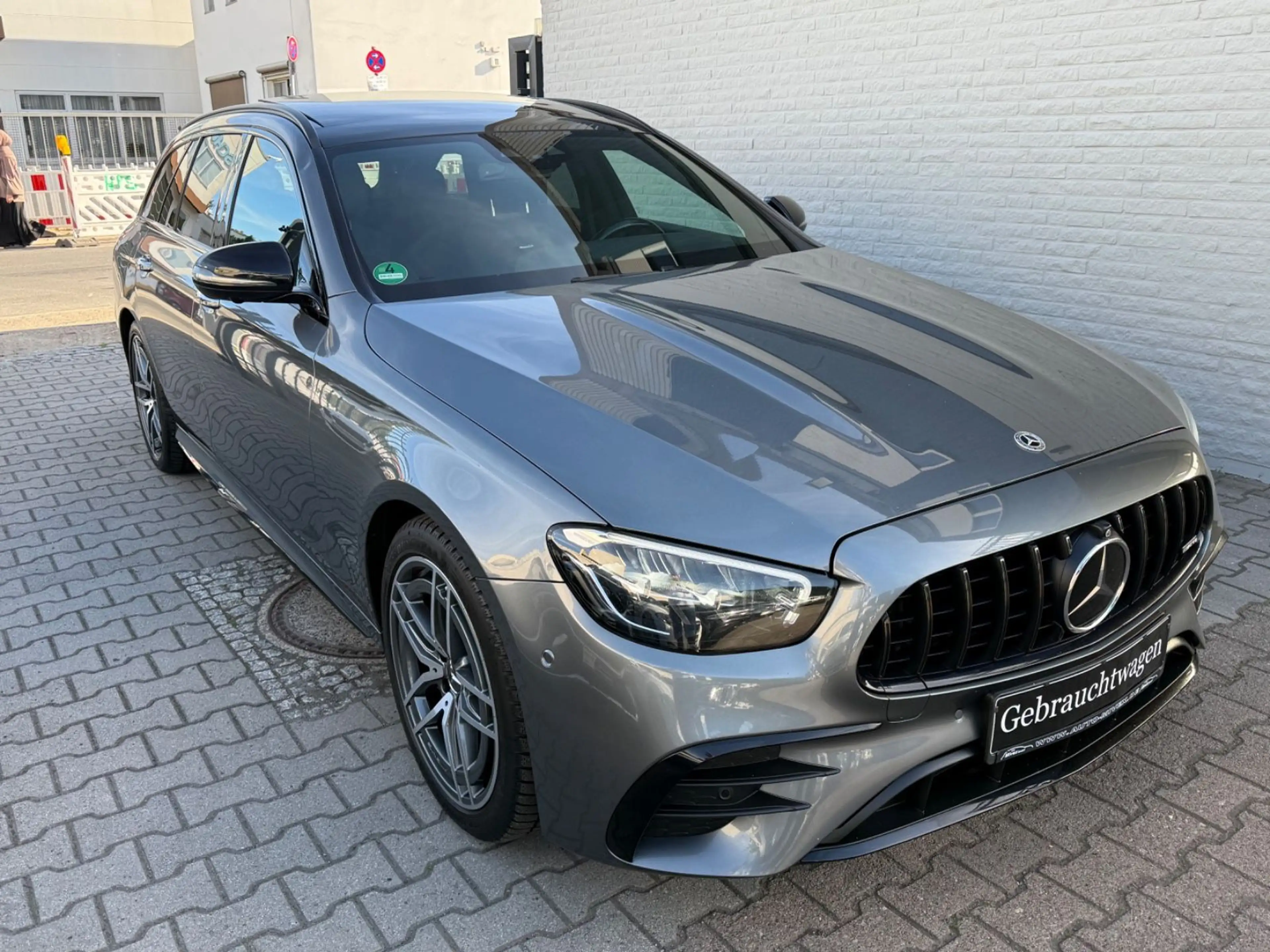 Mercedes-Benz E 53 AMG 4Matic+ 1.Hand LED PANO NIGHT HEAD UP — photo 9