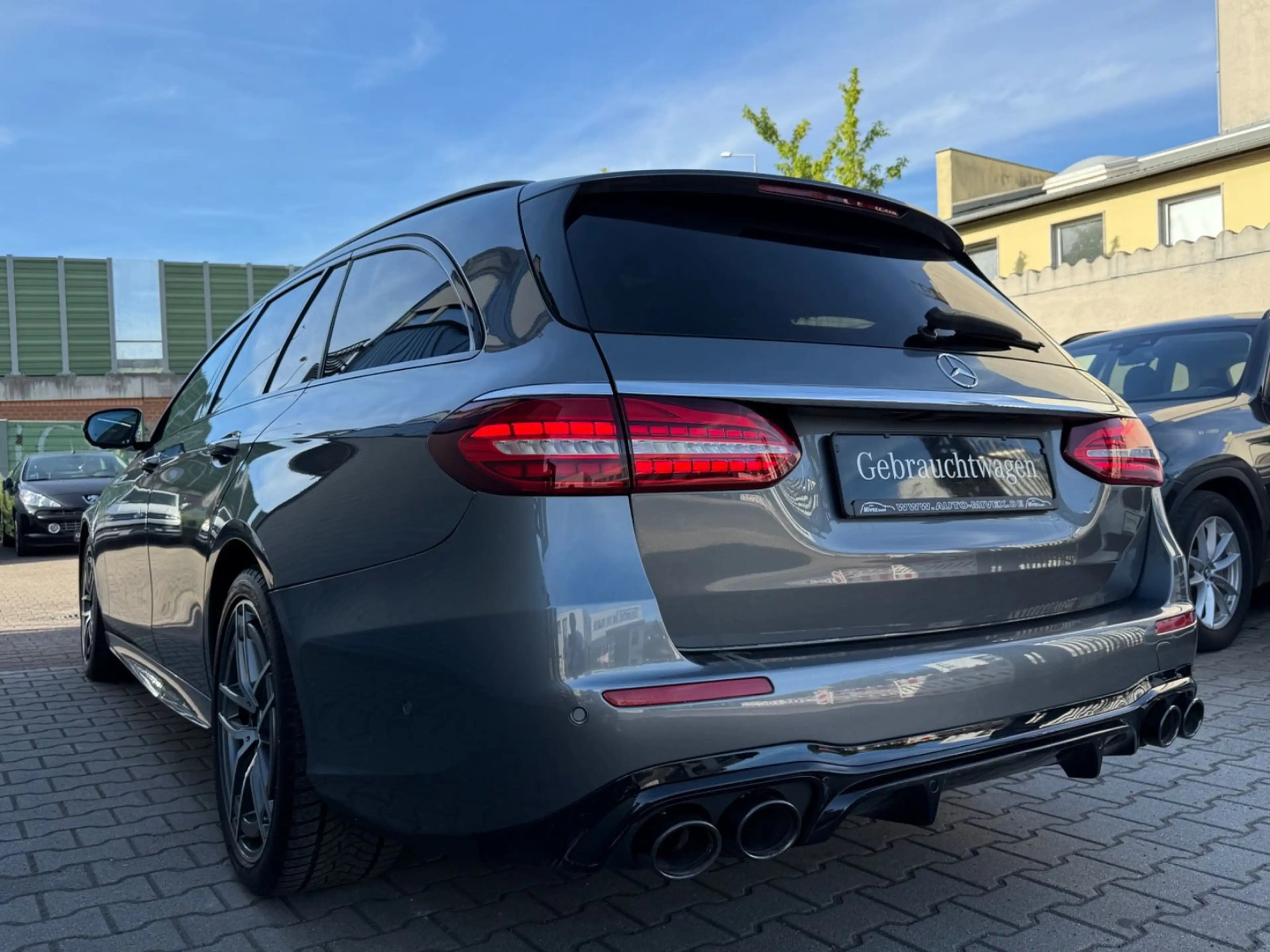 Mercedes-Benz E 53 AMG 4Matic+ 1.Hand LED PANO NIGHT HEAD UP — photo 13