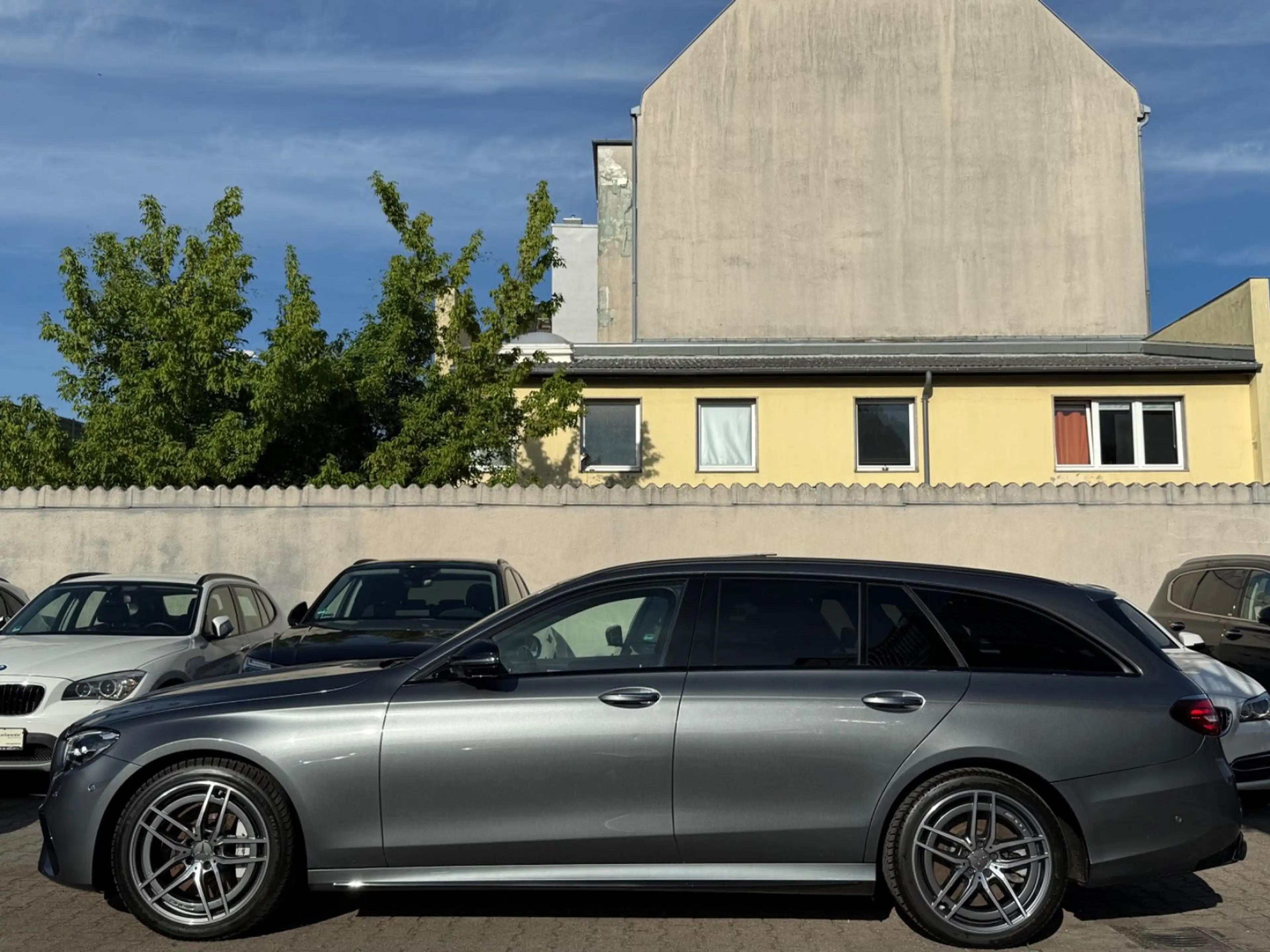 Mercedes-Benz E 53 AMG 4Matic+ 1.Hand LED PANO NIGHT HEAD UP — photo 11