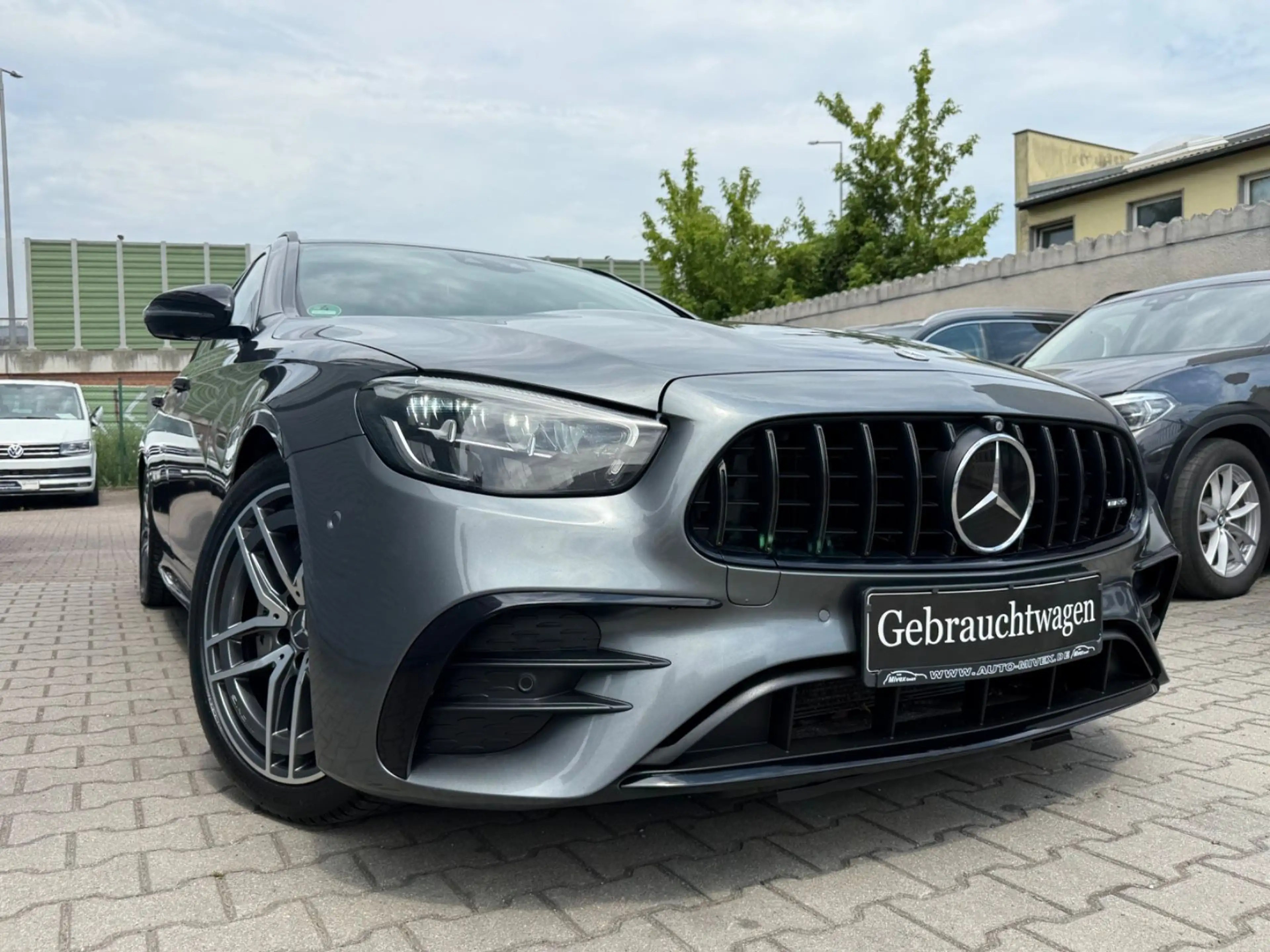 Mercedes-Benz E 53 AMG 4Matic+ 1.Hand LED PANO NIGHT HEAD UP — photo 7