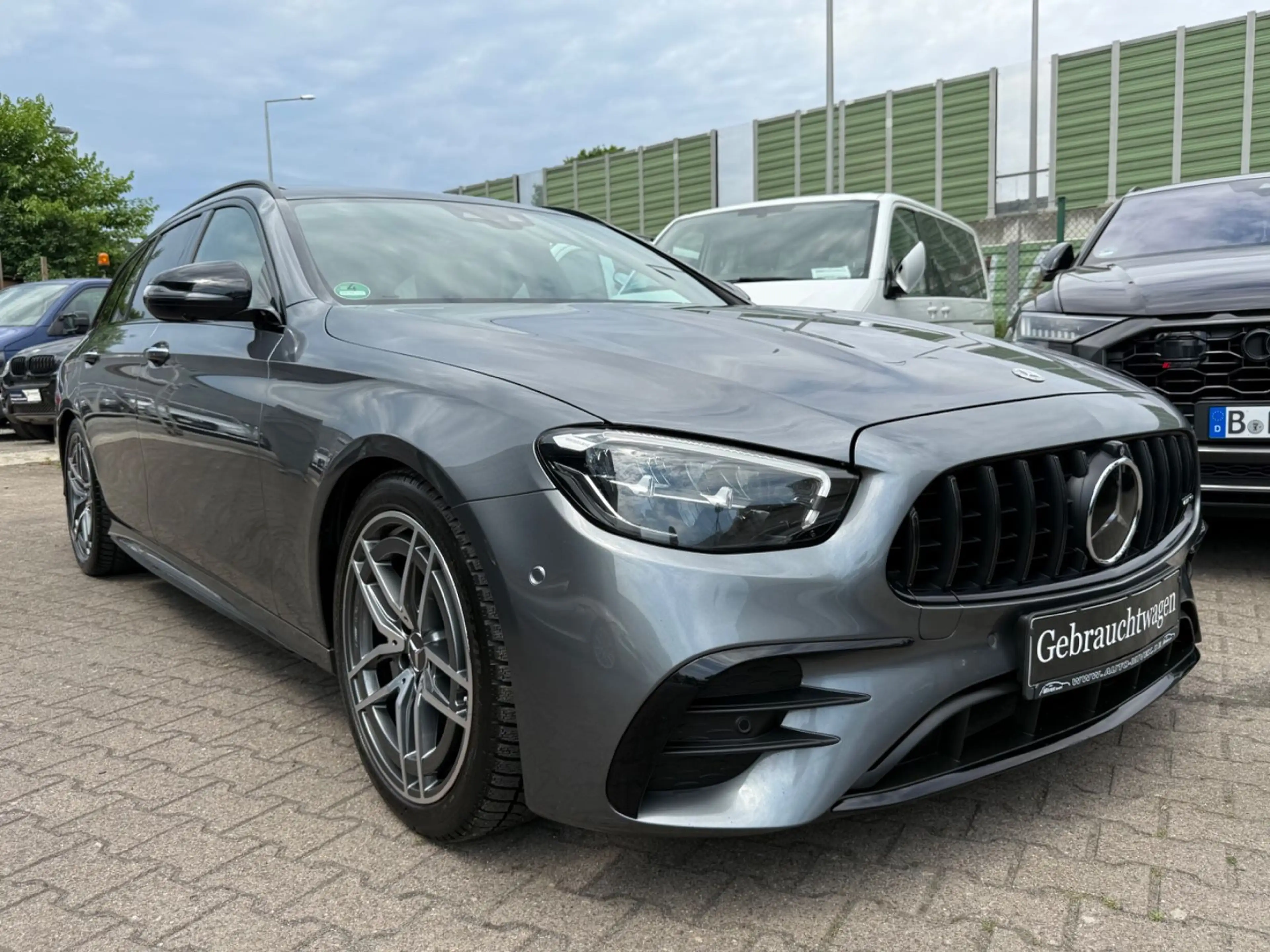 Mercedes-Benz E 53 AMG 4Matic+ 1.Hand LED PANO NIGHT HEAD UP — photo 8
