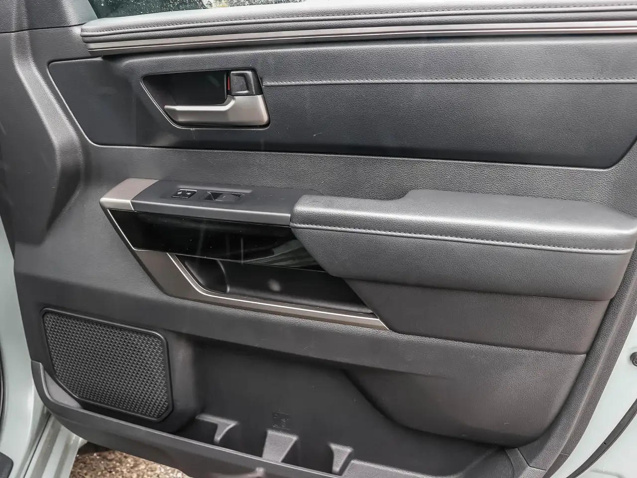 Toyota Tundra снимка Toyota Tundra
