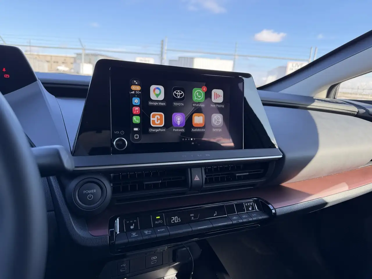 Toyota Prius снимка Toyota Prius