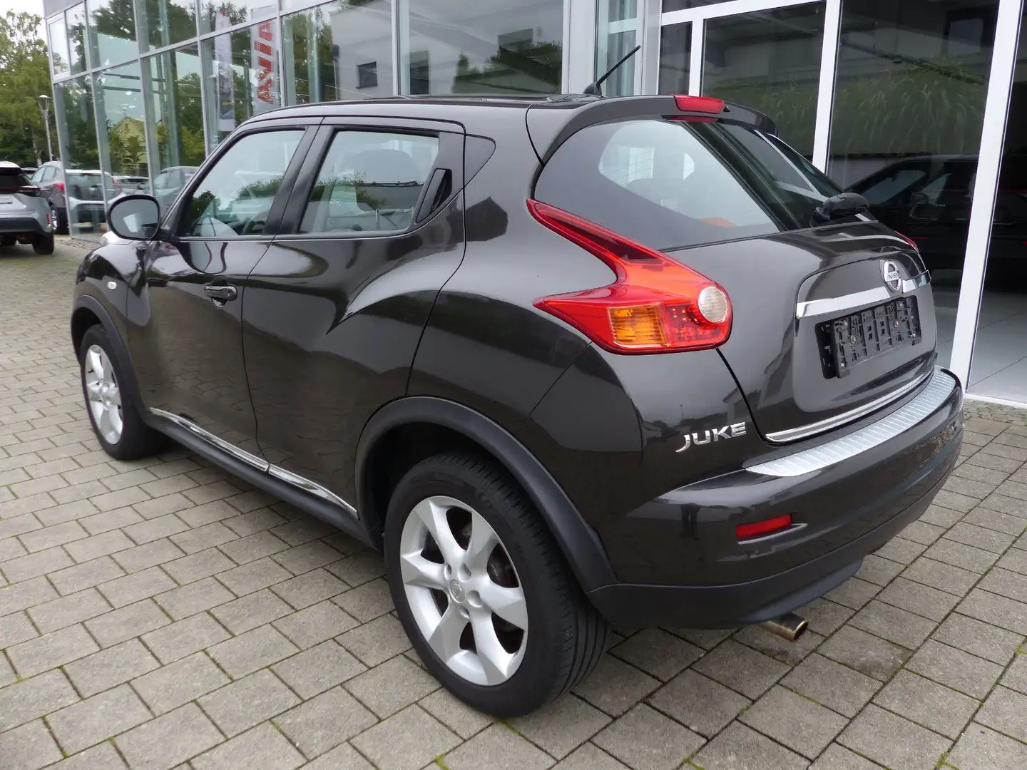 Nissan Juke 1.6 Acenta 4x2 Bluetooth Tempomat Alu Schwarz - 2