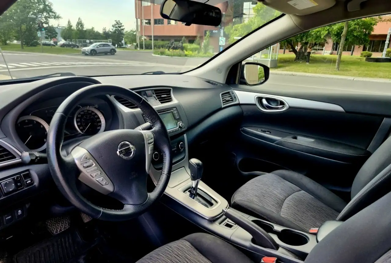 Nissan Sentra снимка Nissan Sentra
