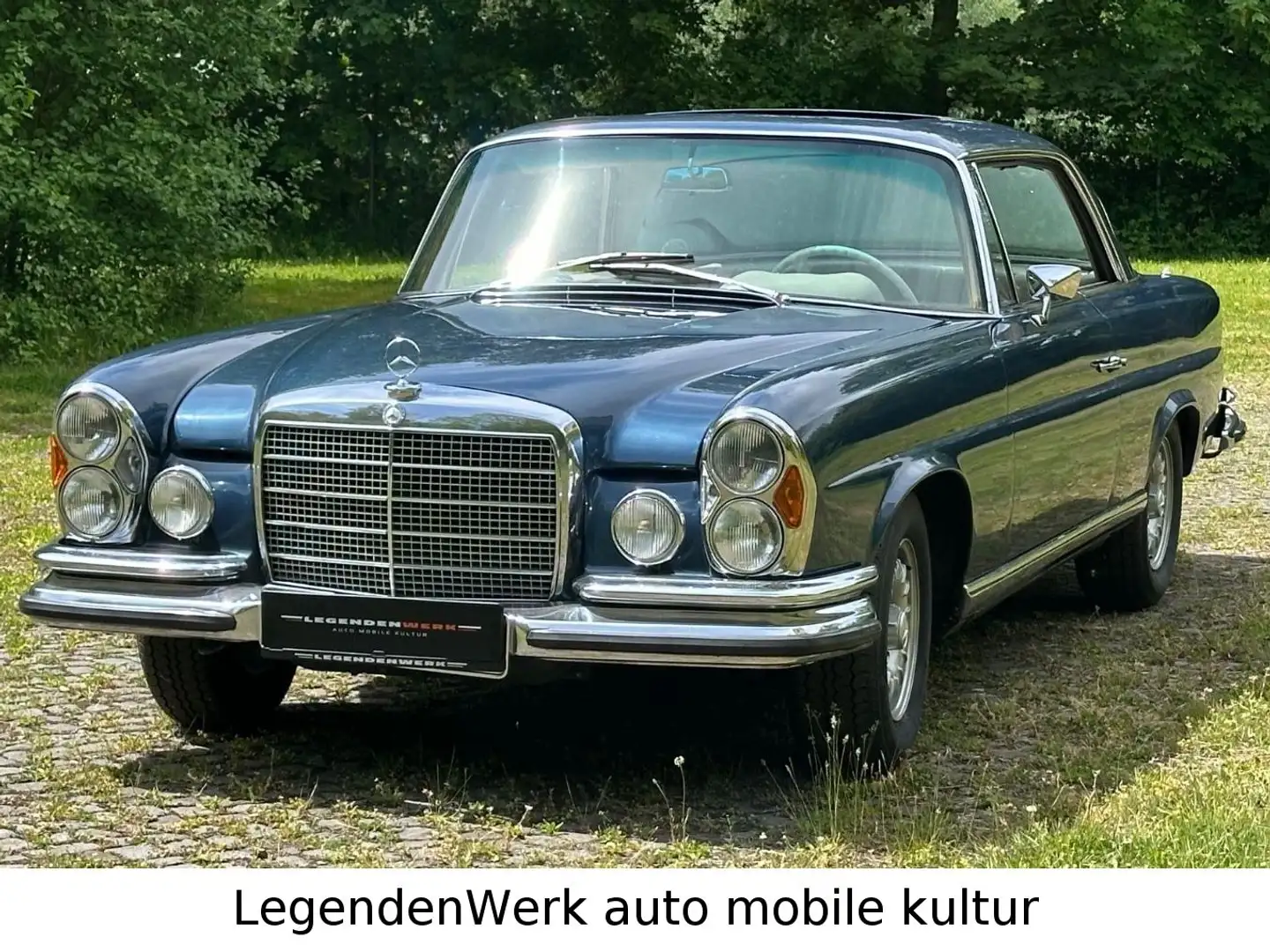 Mercedes-Benz 280 SE 3.5 W 111 Coupe BRD Schalter SSD Leder Синій - 2