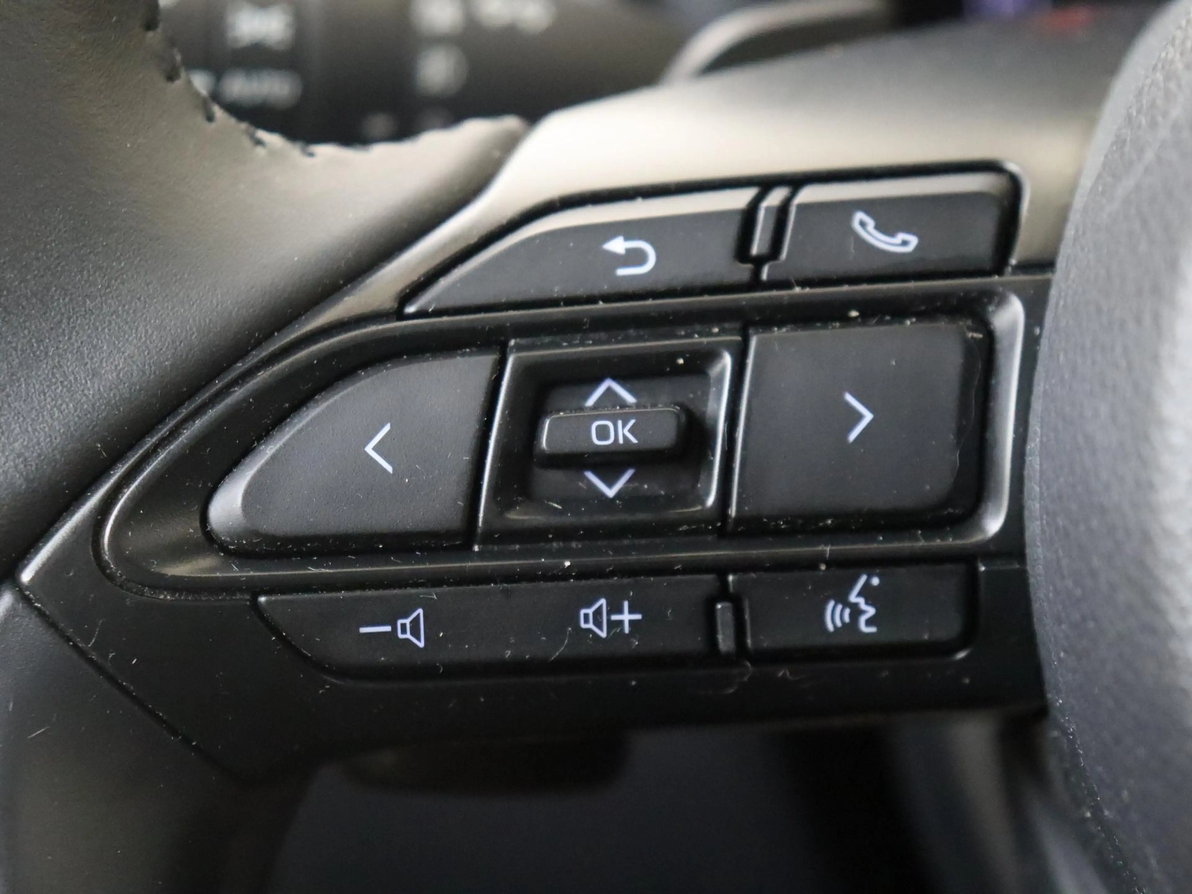 Toyota Aygo X 1.0 VVT-i S-CVT Limited | airco automatisch | Appl — photo 12