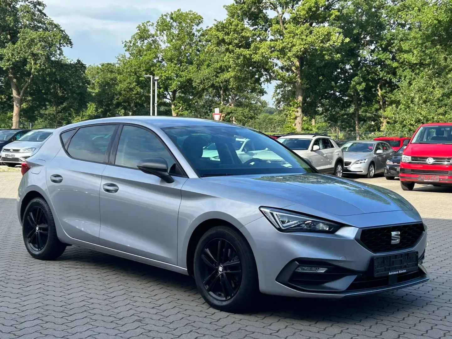 SEAT Leon FR-Line 2.0 TDI °VC°LED°AHK° Argent - 2