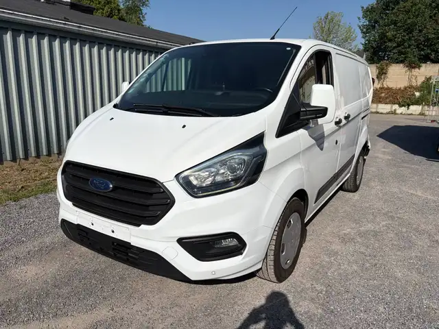 Ford Transit Custom 2.0 TDCi L1H1 Limited Multi-use