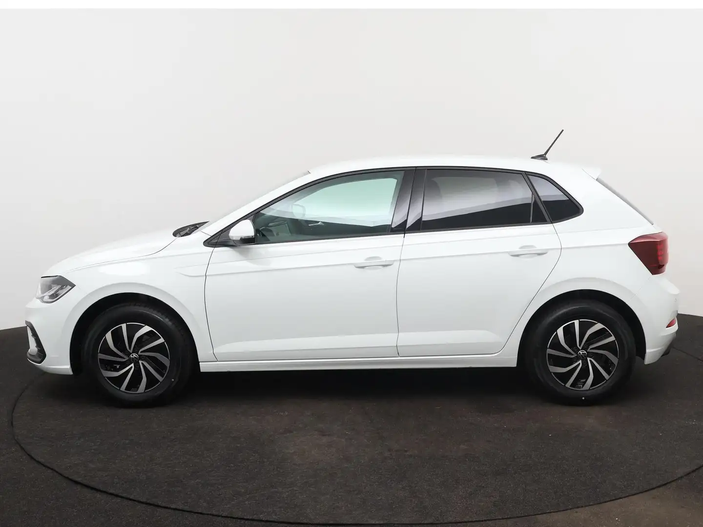 Volkswagen Polo 1.0 TSI Life Edition 95 PK | Navigatie | LED Kopla Wit - 2