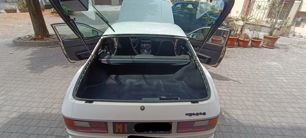 Porsche 944 Coupe 2.5, foto 9
