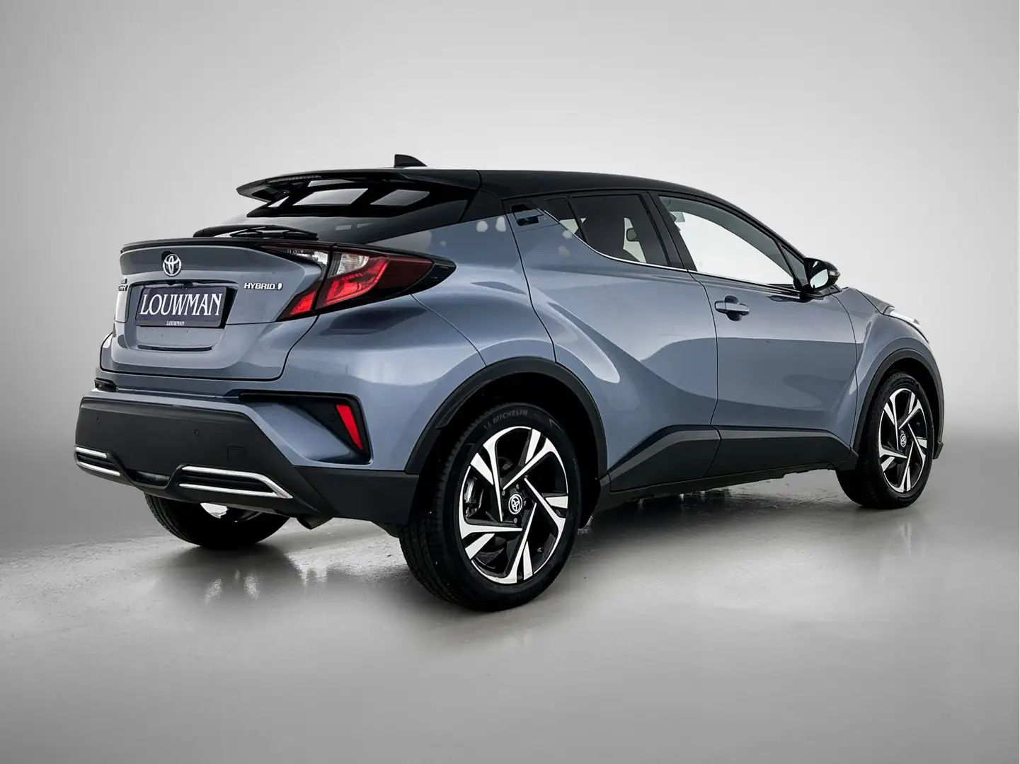 Toyota C-HR 2.0 Hybrid Bi-Tone | LM velgen | DAB tuner | Apple Blauw - 2