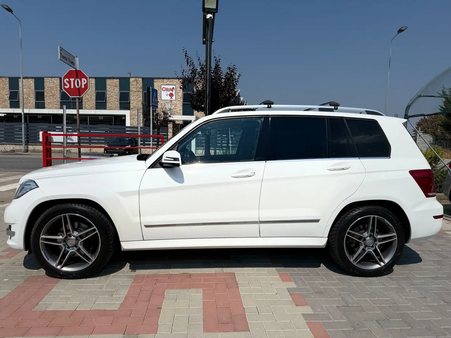 Mercedes-Benz GLK 220 GLK 220 4Matic BlueTEC Premium Weiß - 2