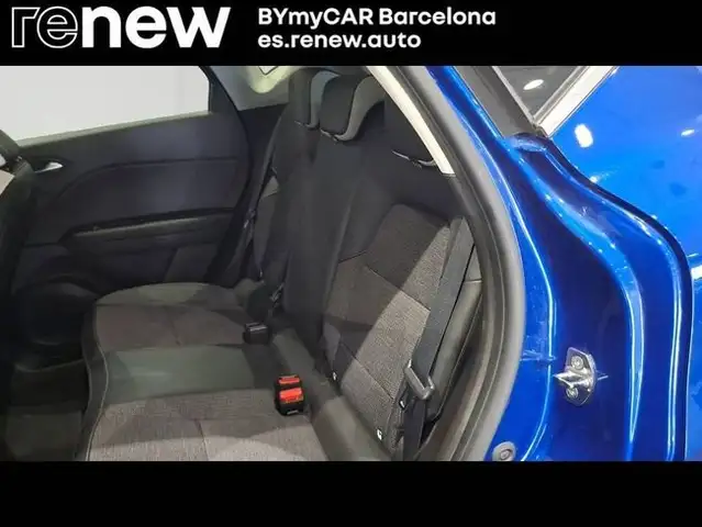 Renault Captur view 18