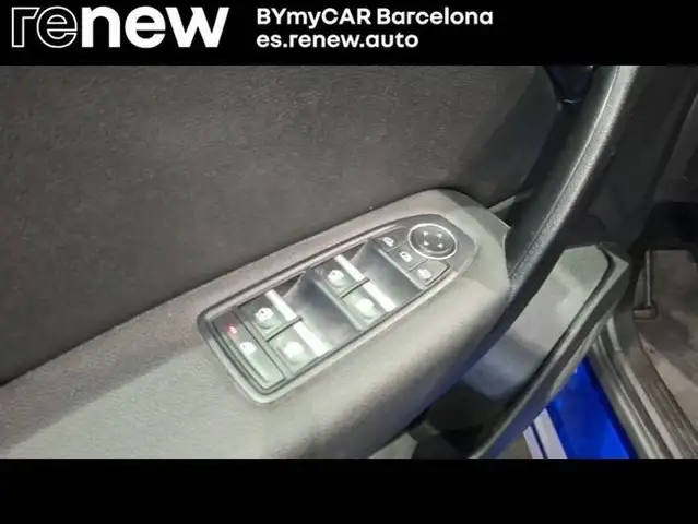 Renault Captur view 12