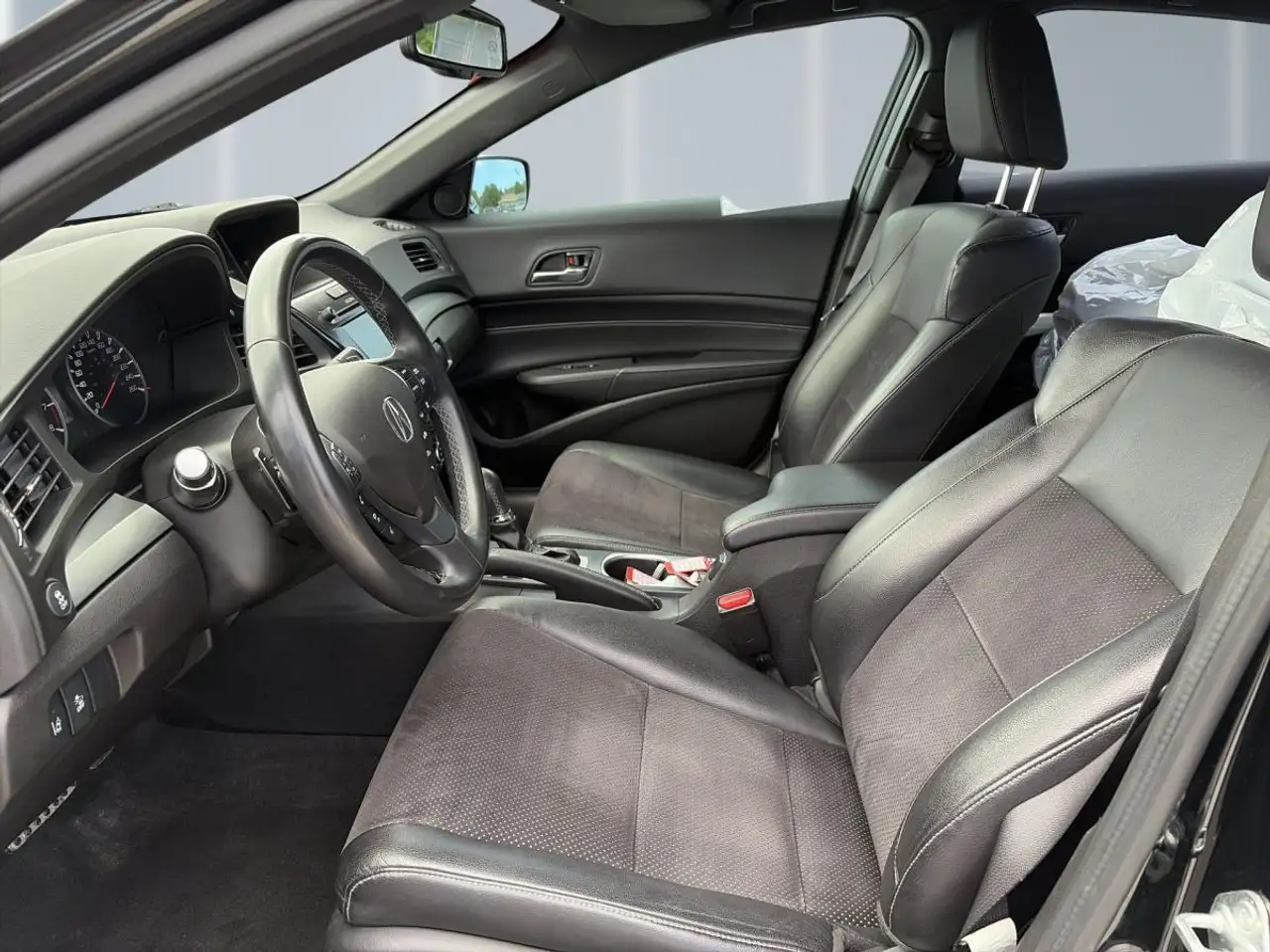 Acura ILX снимка Acura ILX