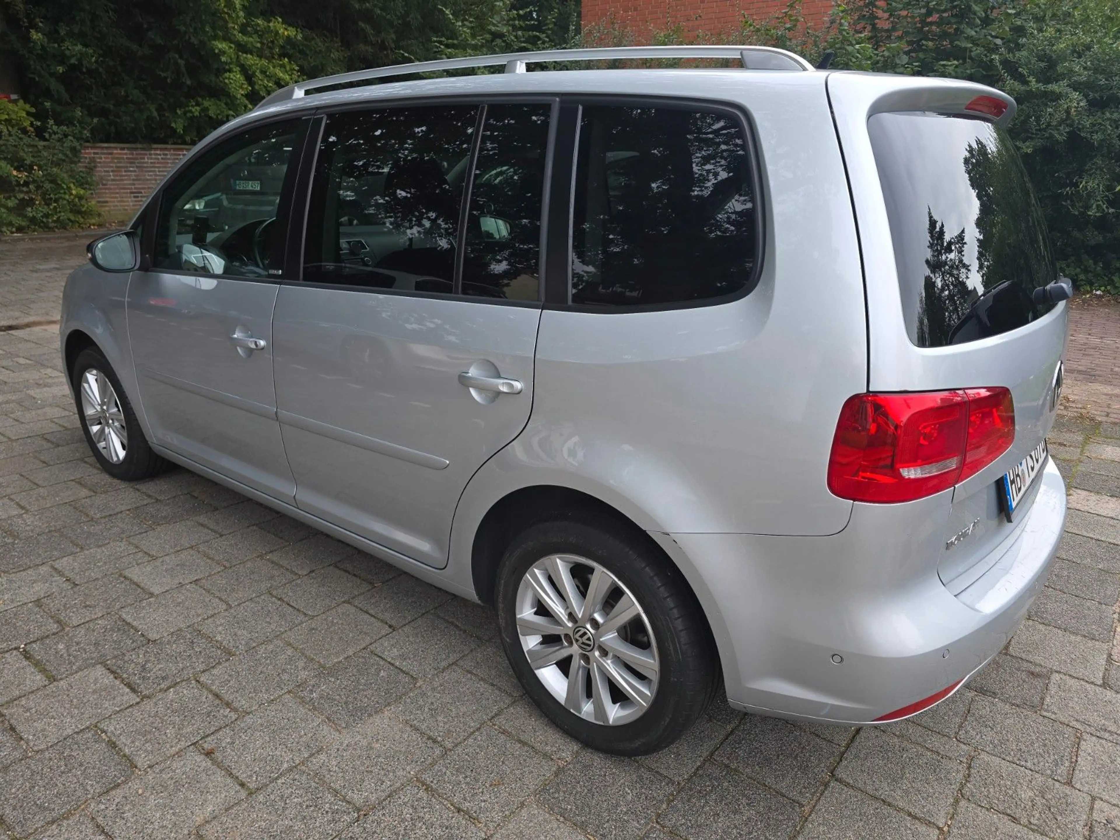 Volkswagen Touran Style — photo 4