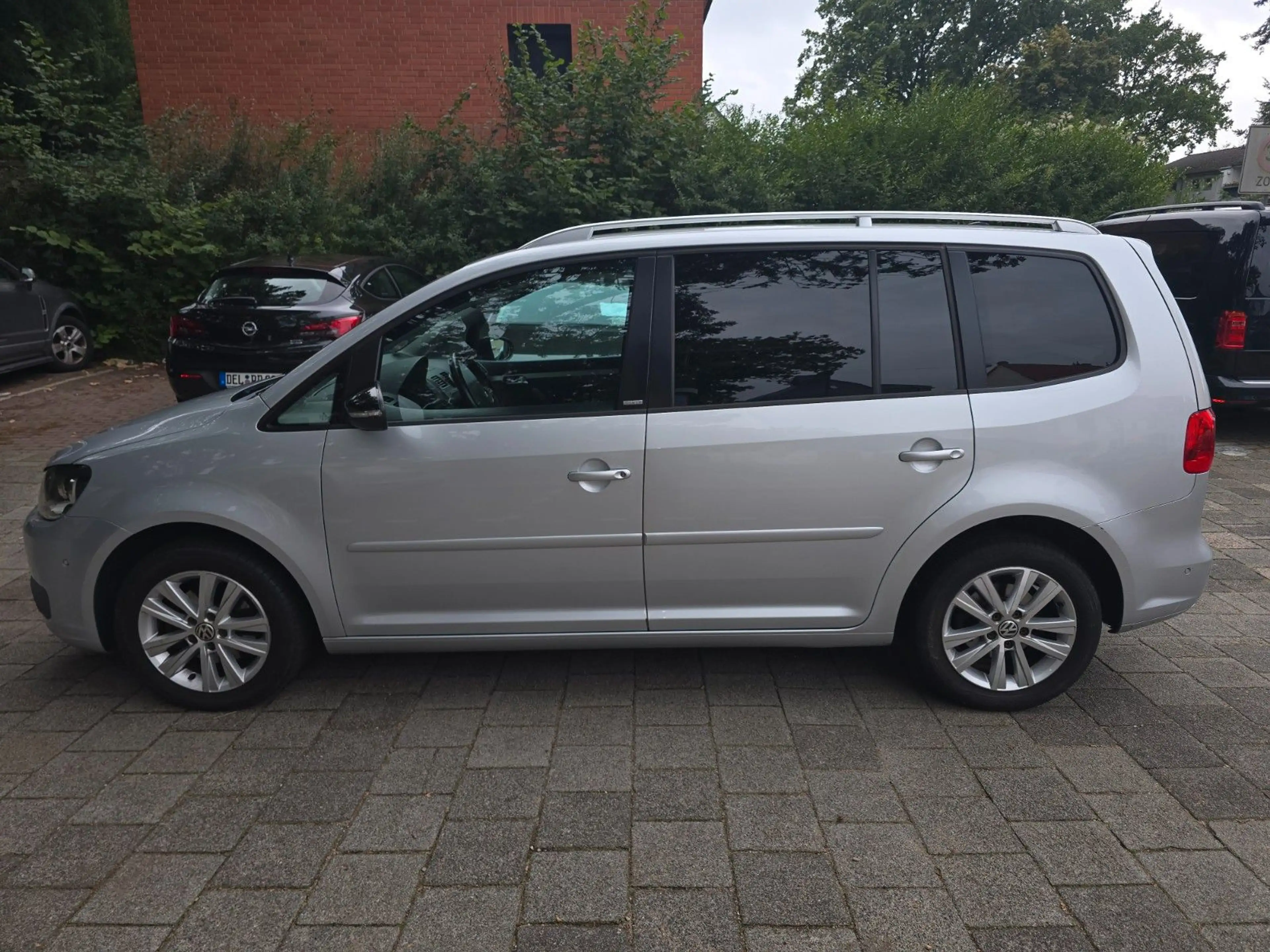 Volkswagen Touran Style — photo 3