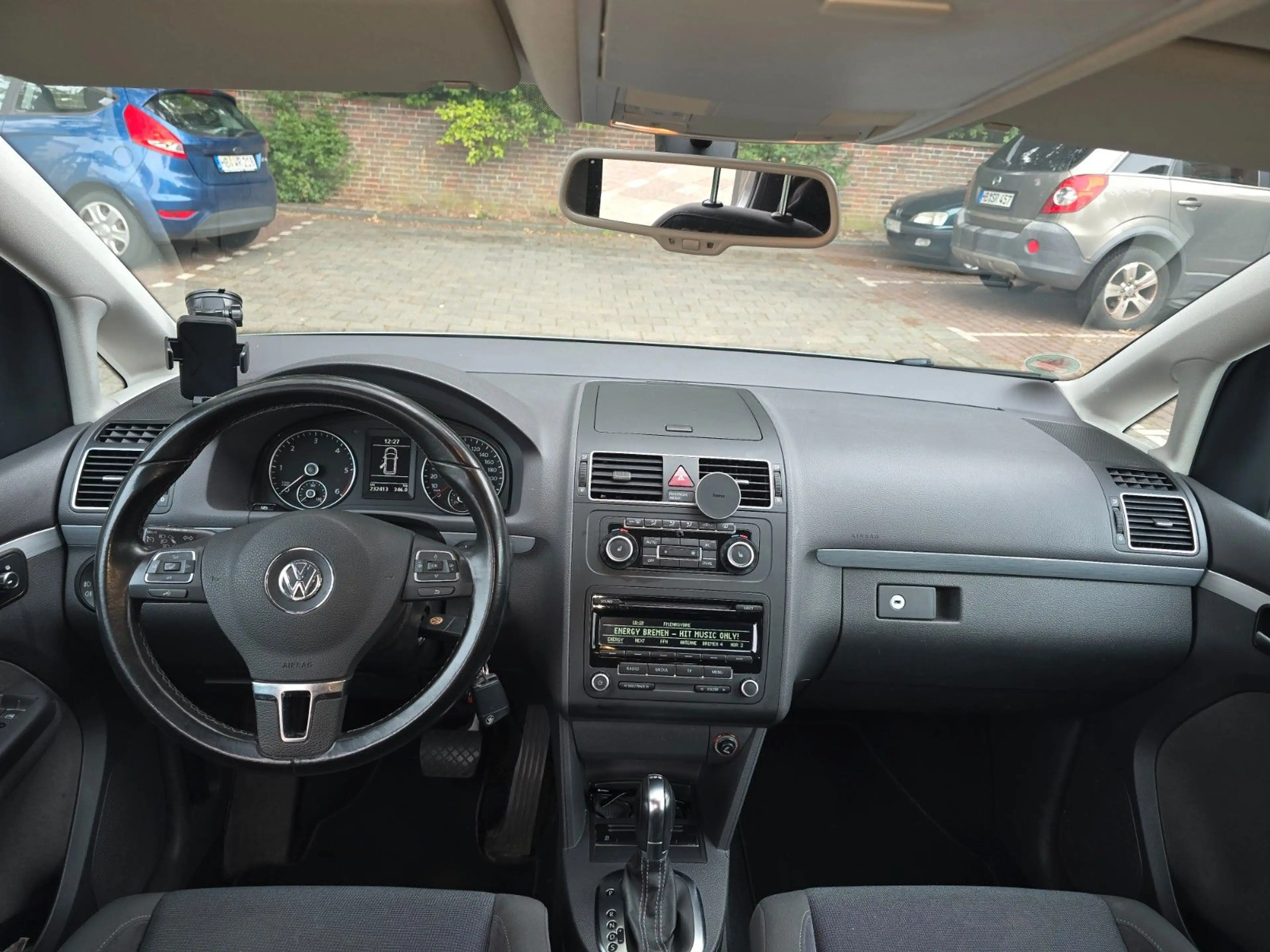 Volkswagen Touran Style — photo 14