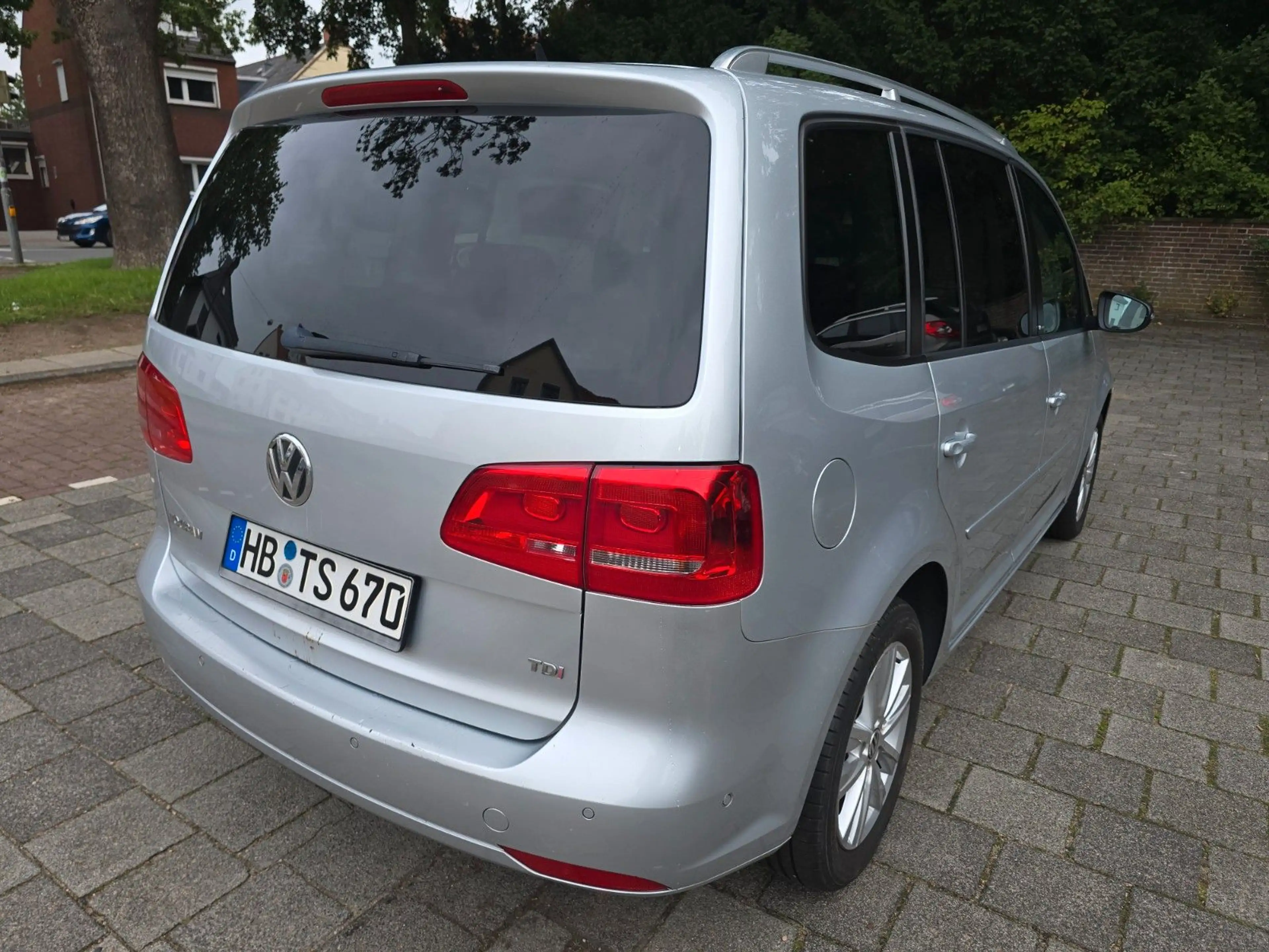 Volkswagen Touran Style — photo 7