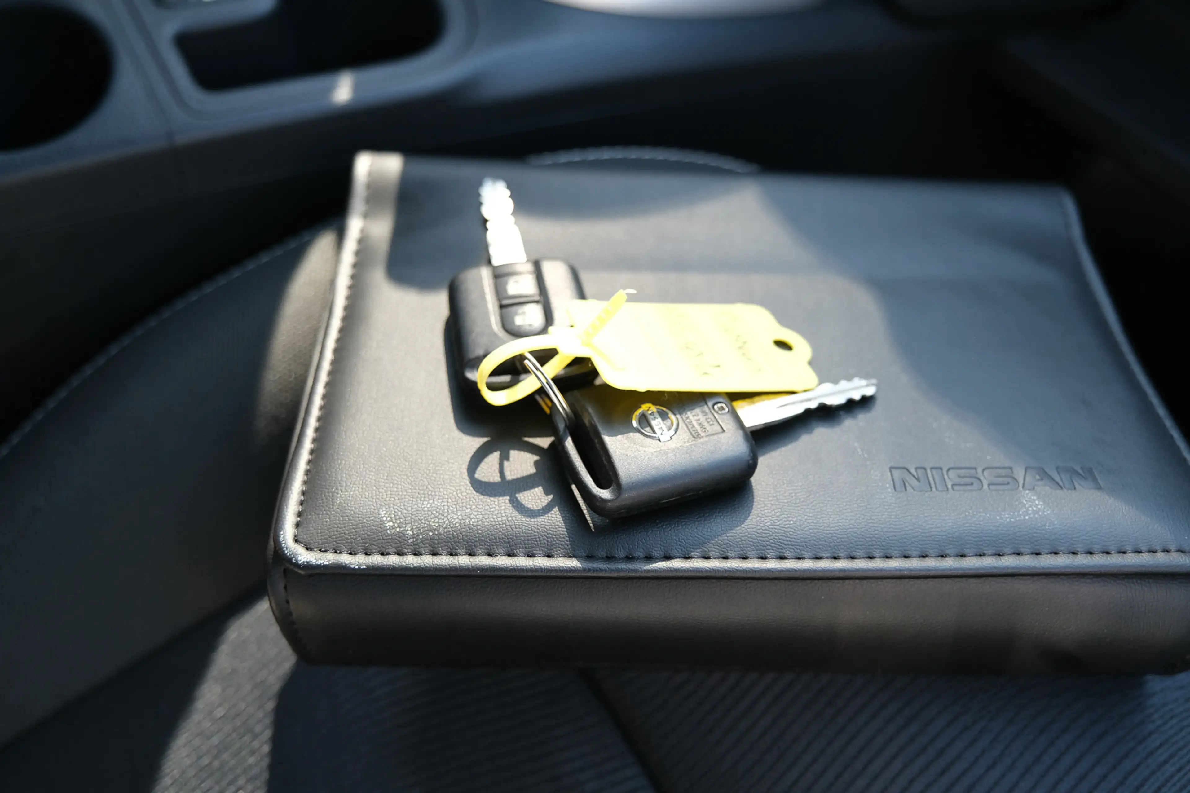 Nissan Qashqai+2 2.0 Tekna — photo 27