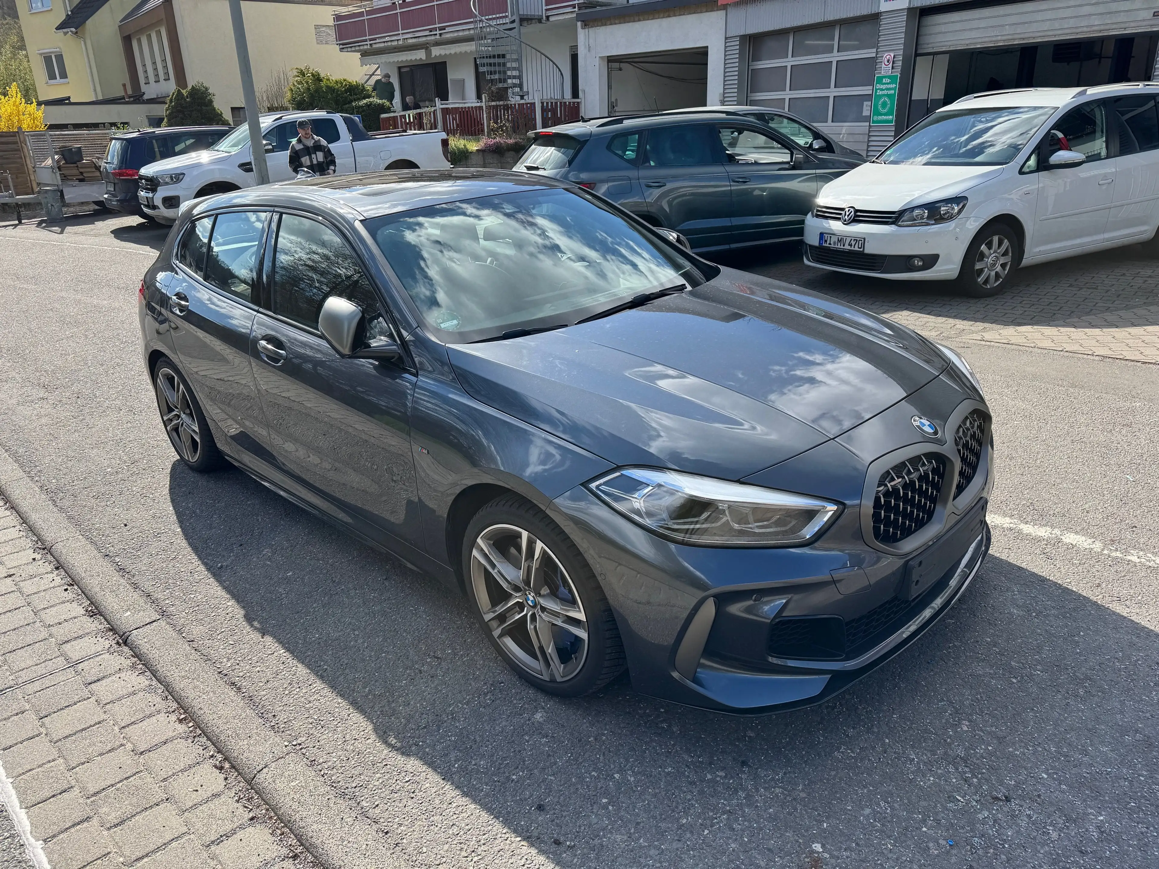 BMW 135 M xDrive Scheckheft u-frei fast VOLL TOP gepflegt — photo 9