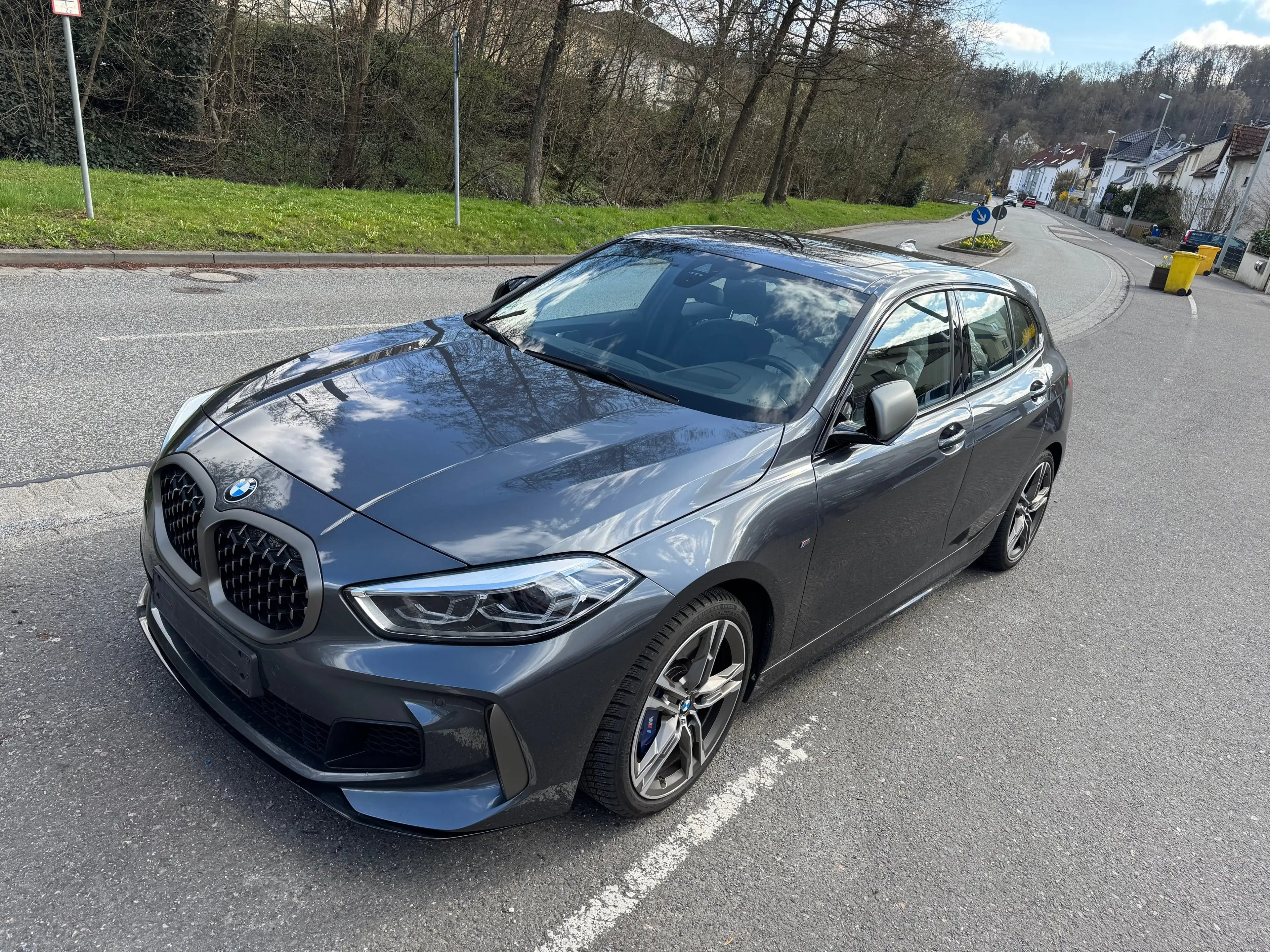 BMW 135 M xDrive Scheckheft u-frei fast VOLL TOP gepflegt — photo 2
