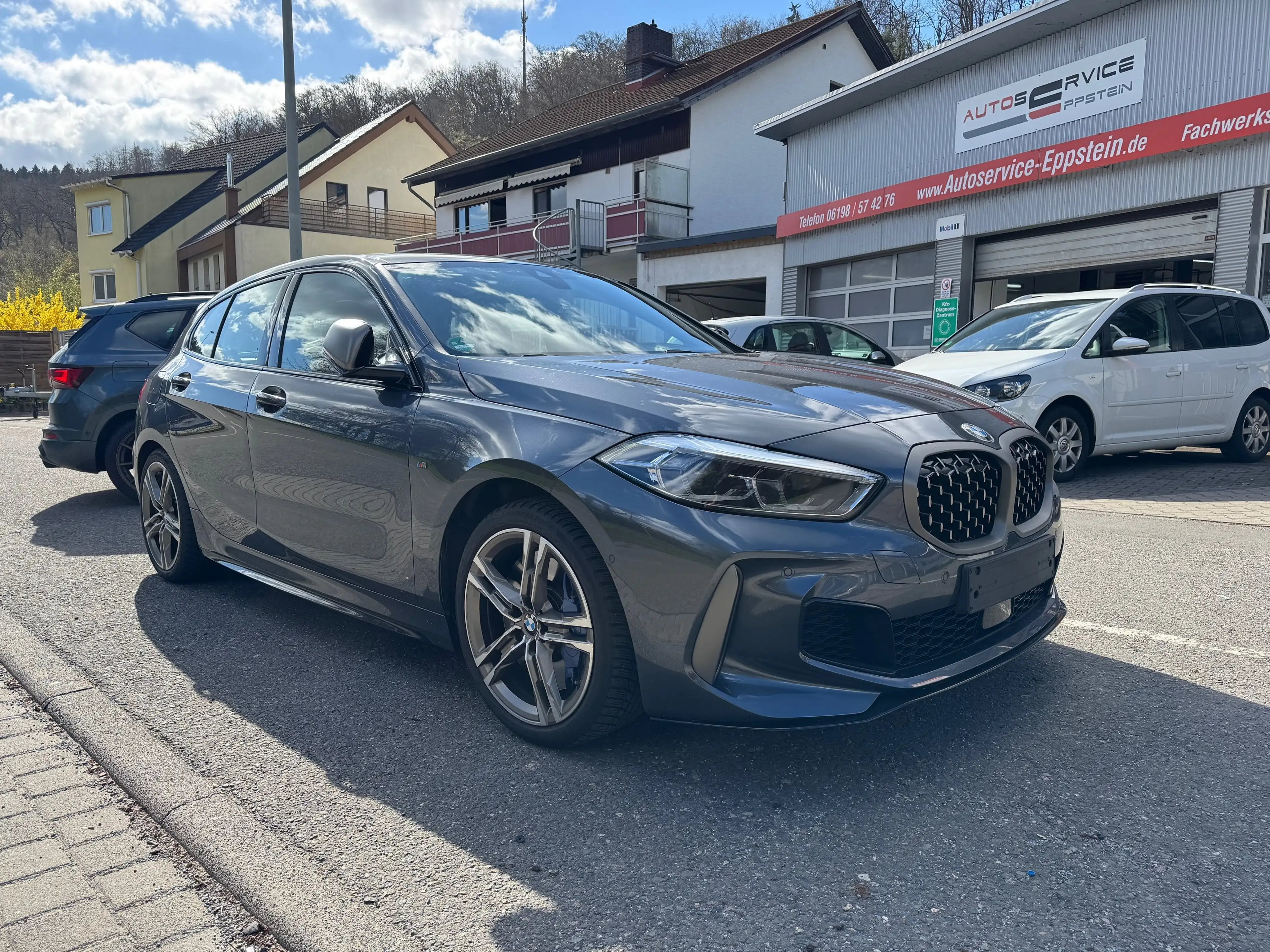 BMW 135 M xDrive Scheckheft u-frei fast VOLL TOP gepflegt — photo 8