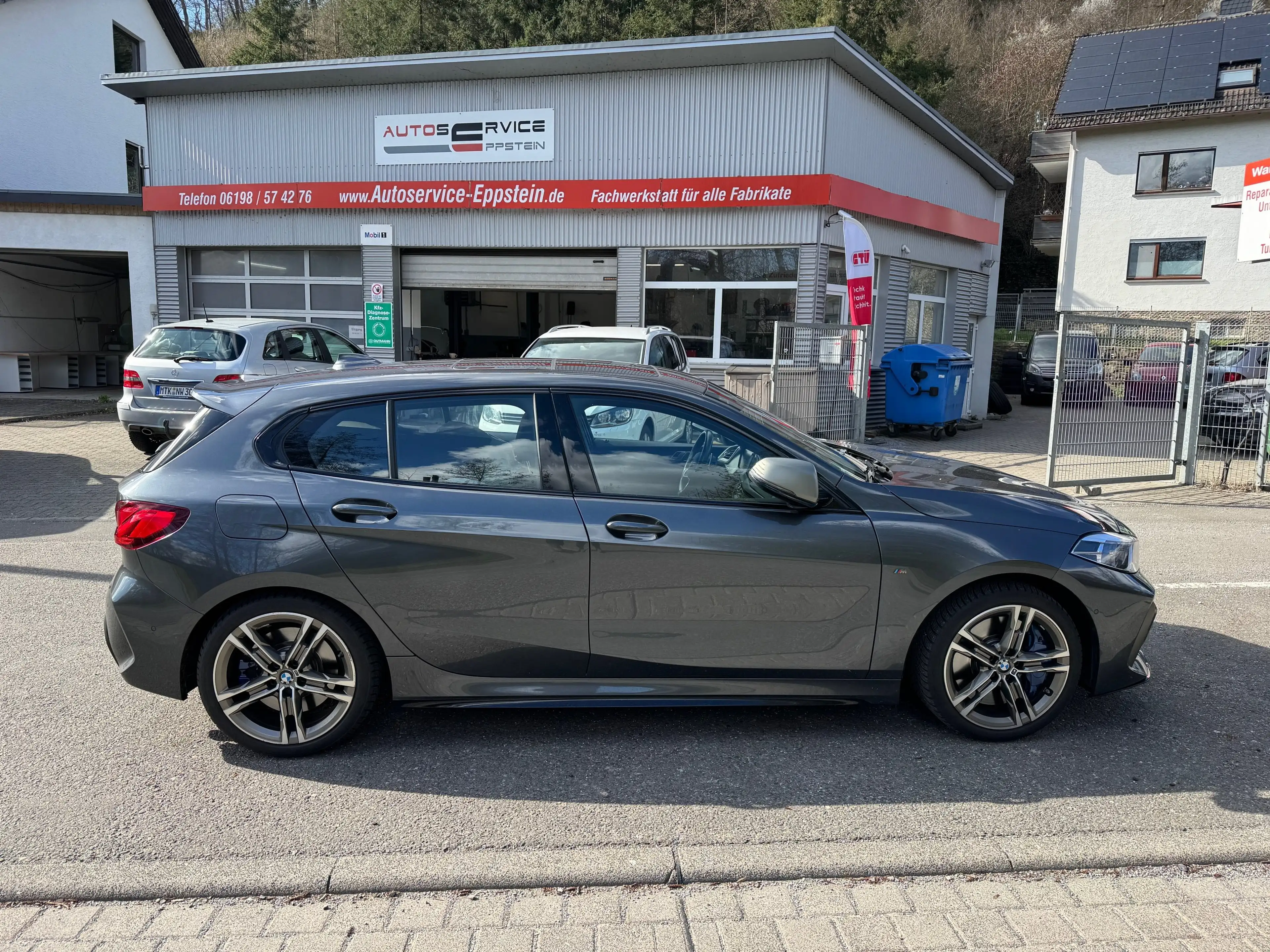 BMW 135 M xDrive Scheckheft u-frei fast VOLL TOP gepflegt — photo 7